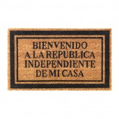 Felpudo Ikea "Bienvenido a la República Independiente de mi Casa"