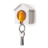 Sparrow Keyring whistle with Birdhouse